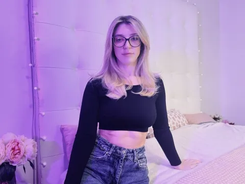 Live webcam sex with adult webcam model AdelinaDelvi