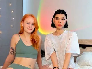 Live webcam sex with adult webcam model AileenLapa