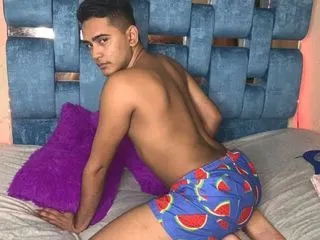 Live webcam sex with adult webcam model AlejandroLeal