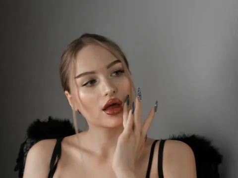 Live webcam sex with adult webcam model AliceHoly