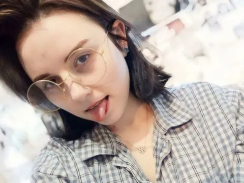 Live webcam sex with adult webcam model AlisaUchiha