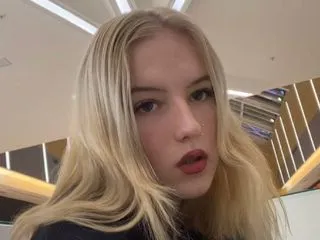 Live webcam sex with adult webcam model AllisonBlairs