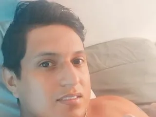 Live webcam sex with adult webcam model Andrewmasajista