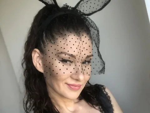Live webcam sex with adult webcam model AnnieMeta