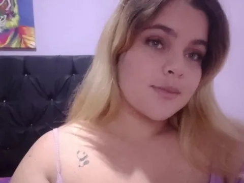 Live webcam sex with adult webcam model DulceGabi