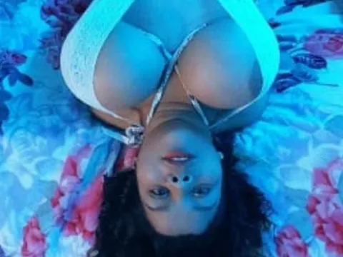 Live webcam sex with adult webcam model Esthepany