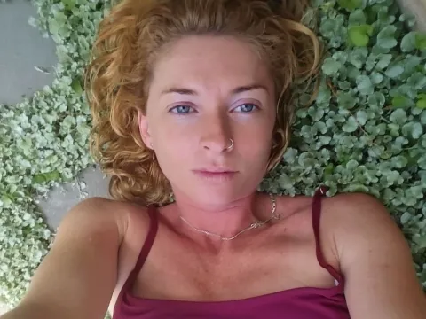 Live webcam sex with adult webcam model SaraPhim